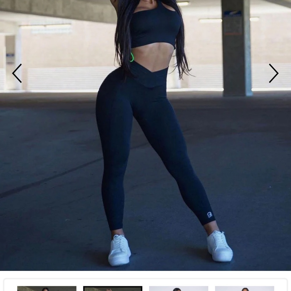 Bombshell Sportswear Black High-Waist V-Cut Leggings